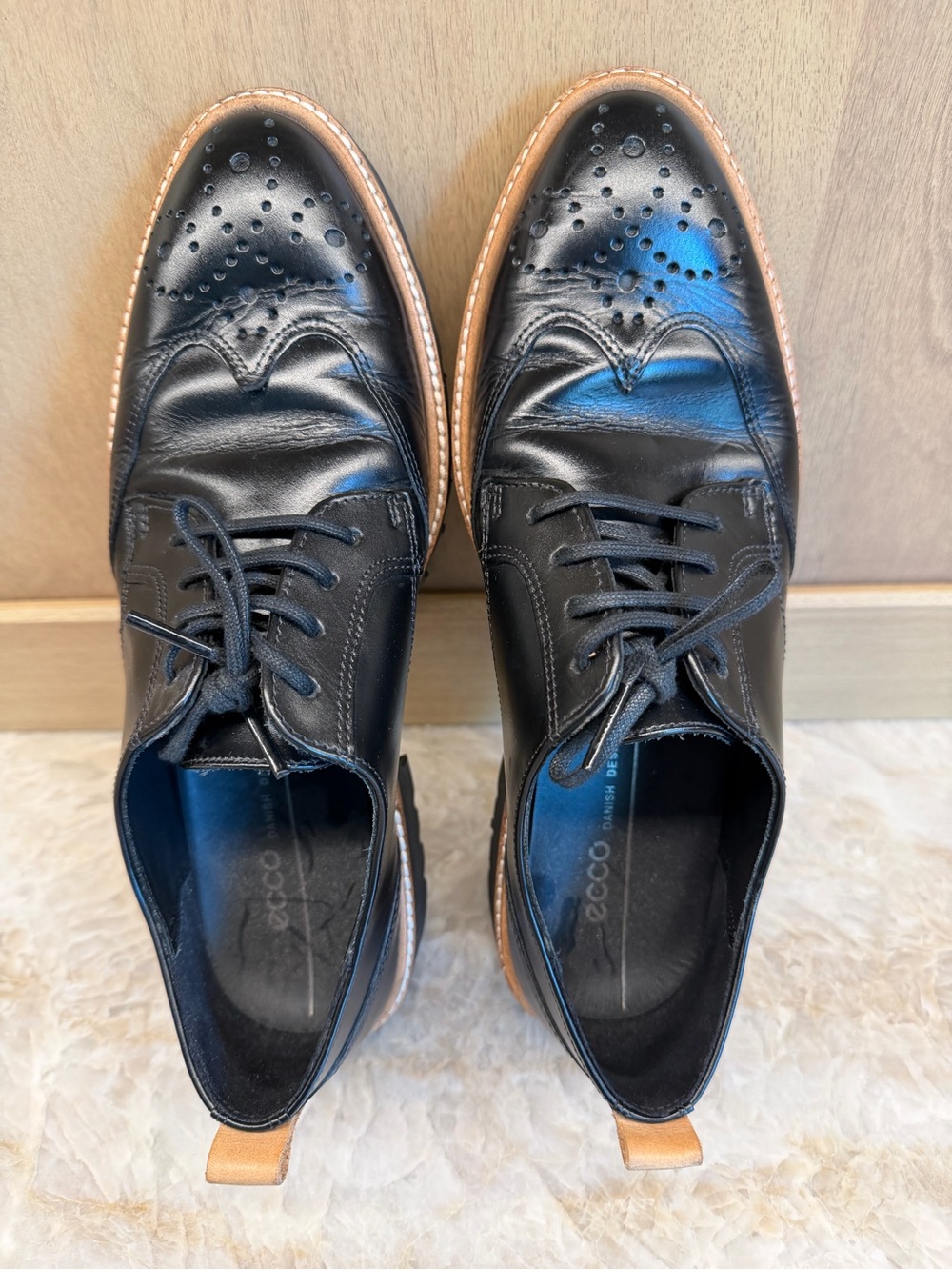 ECCO Women’s Incise Black Tailored Leather Brogue Tie